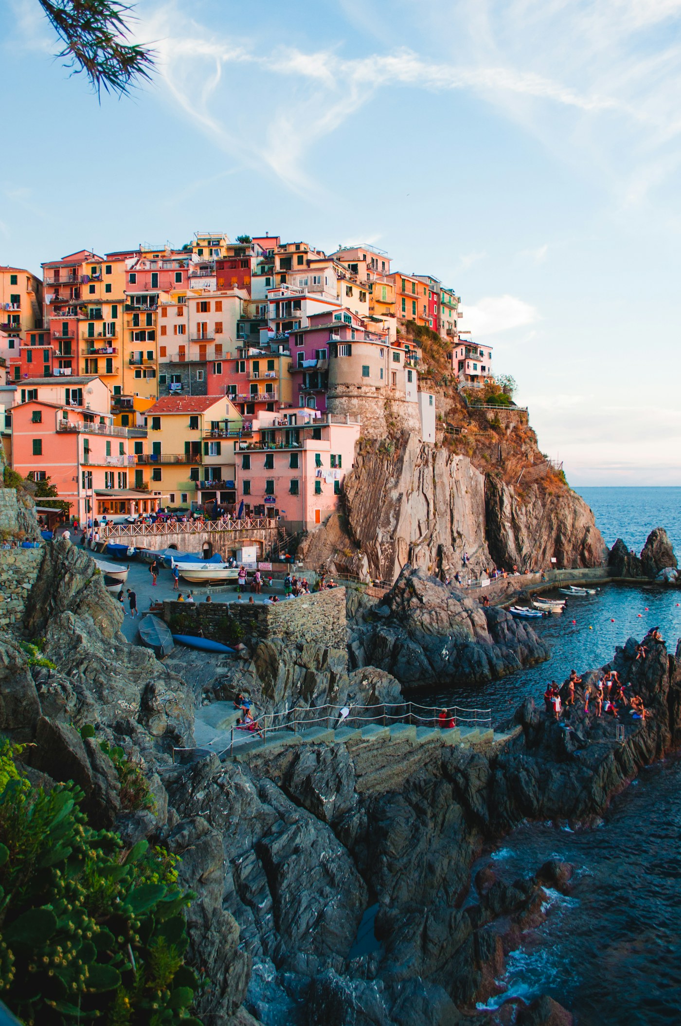 Vila histórica italiana à beira-mar